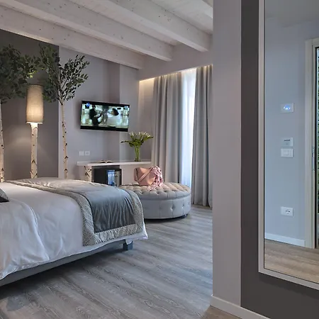 Al Piave ***s ホテル